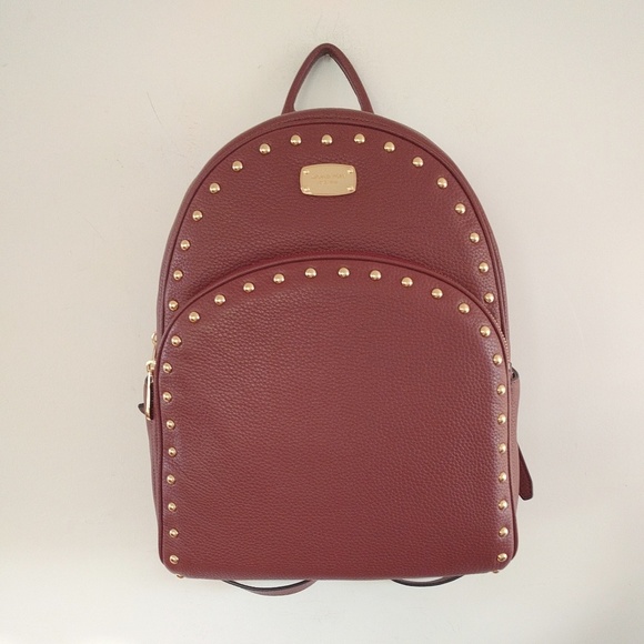MICHAEL Michael Kors Handbags - 🆕 Michael Kors Abbey Large Jet Set Backpack Brick